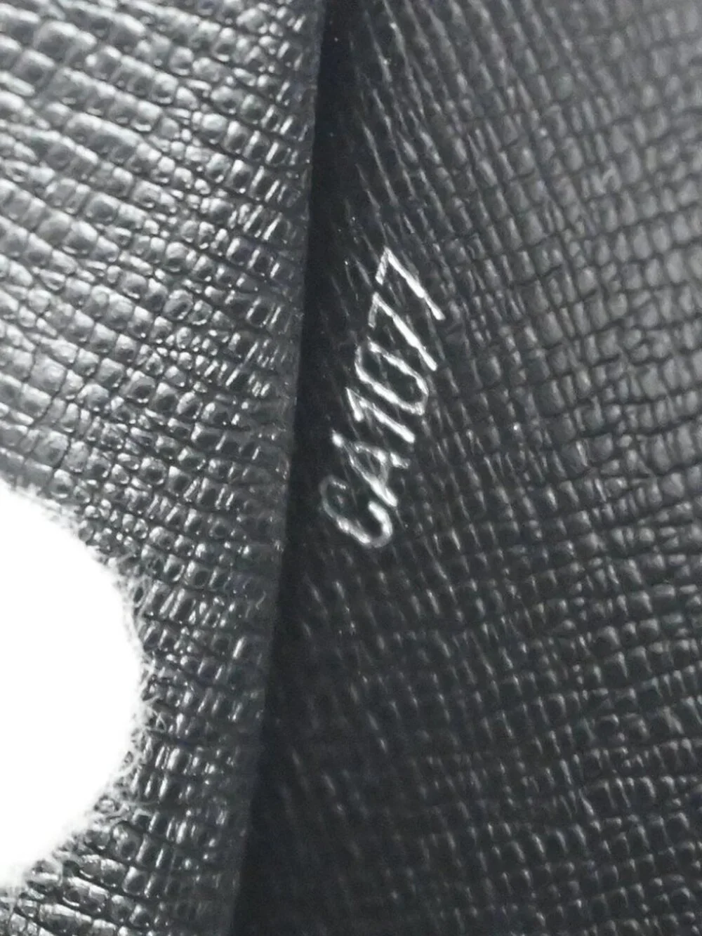 Louis Vuitton Taiga Selenga Epicea Clutch Bag